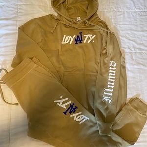 Loyalty illumn8 clothing